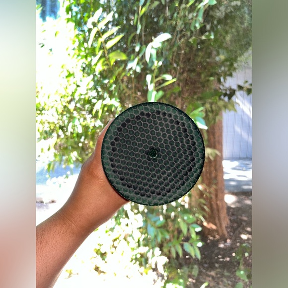 Dark green Starbucks cup. New with tags, never used. - Picture 3 of 4